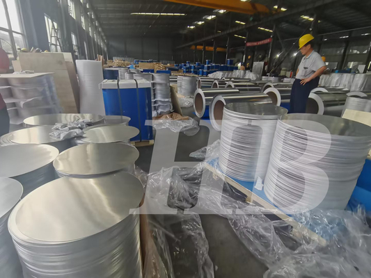 Üreticiler düz saç 1.2mm saf 1070 sınıf alüminyum levha pişirme malzemeleri fırın tavukları için kullanılabilir