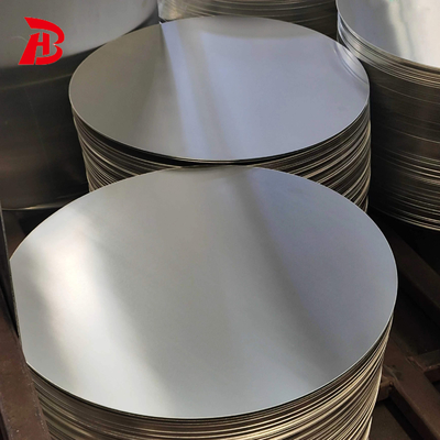 0.2-0.5mm kalınlığında Alüminyum Çember 3004 Mutfak Cihazları ve siparişler doğrudan fabrikaya gönderilir.