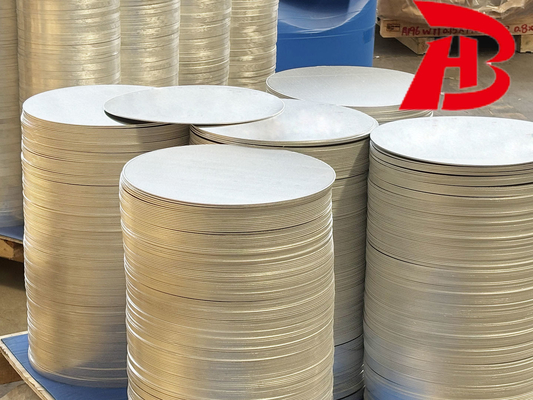 Kaplı yüzey B209 ASTM 3003 8011 1050 1100 1060 Yapışkan Panlar için Alüminyum Disk Çemberleri