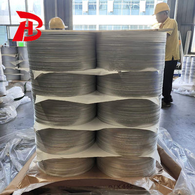 Parlak Gümüş Alüminyum Çemberler ve Diskler 1080/1100 Alaşım 0.3-6.0mm Kalınlığı Ev Yenilenmesi için