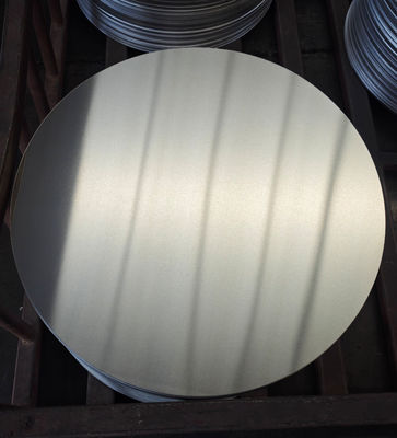 100 mm - 600 mm çaplı, 0.3-6 mm kalınlığında ve 24 saat durmaksızın üretilen alüminyum diskler ve alüminyum çemberler
