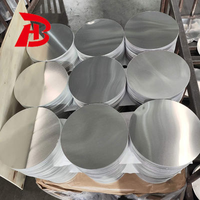 Özel Boyut Alüminyum Çember 0.3-6mm Kalınlığı 100-1000mm Diametresi CC DC Malzeme 1050 1060 3003 Alloy Crack Resistant Deep Drawing for Cookware and Lamp Cover Stamping