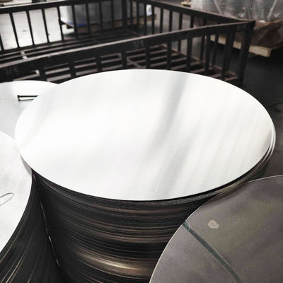 Özel Boyut Alüminyum Çember 0.3-6mm Kalınlığı 100-1000mm Diametresi CC DC Malzeme 1050 1060 3003 Alloy Crack Resistant Deep Drawing for Cookware and Lamp Cover Stamping