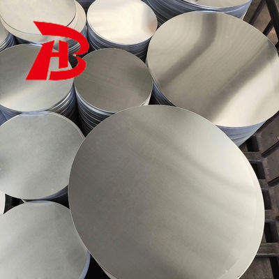 Pürüzsüz Yüzeyli Yüksek Düzlükte Alüminyum Disk 1050 1060 3003 Alaşım, 0,3–6 mm Kalın, Lamba Kapağı ve Tencereler için Özel Boyutlu Alüminyum Boş