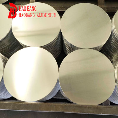 Pürüzsüz Yüzeyli Yüksek Düzlükte Alüminyum Disk 1050 1060 3003 Alaşım, 0,3–6 mm Kalın, Lamba Kapağı ve Tencereler için Özel Boyutlu Alüminyum Boş