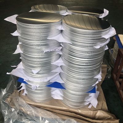The company can produce 80-1600m in diameter,0.3-6mm in thickness aluminum circle