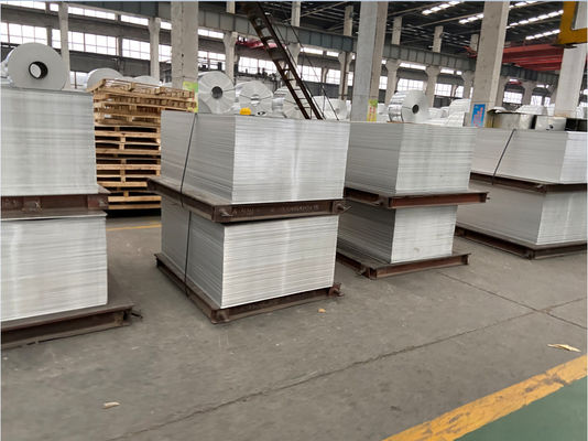 Kaliteli izlenebilirlik ile üst düzey mutfak eşyaları için özel olarak tasarlanmış 0.3-6 mm kalınlığında alüminyum sarmal ve alüminyum daire tabakası