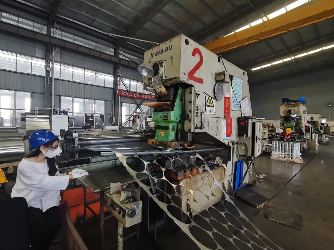 Fabrika doğrudan tedarik 1000 serisi alüminyum dairesi Çatı plakaları için alüminyum alaşımı dairesi