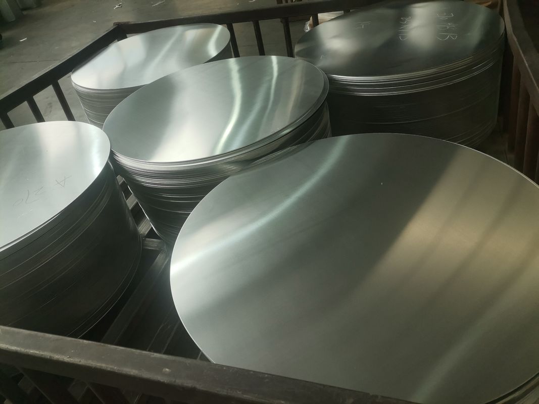 Gleaming Silvery Aluminum Circles 1080/1100 0.3-6.0MM for Household Renovation